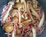 きのことお肉の炊き込みご飯作り方2写真