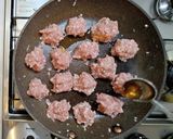 ワンパンで出来る甘酢肉団子◆黒酢酢豚風◆作り方4写真