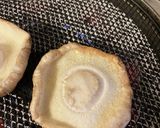 ★おやつ代わり★焼いた椎茸は塩で♪作り方2写真