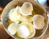 新玉葱のお味噌汁　玉葱の切り方Ⅱ　作り方5写真
