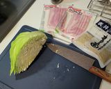 ベーコンと焼きキャベツの味噌汁作り方1写真