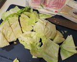 ベーコンと焼きキャベツの味噌汁作り方2写真