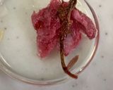 ウィスキーの桜茶割り♪作り方1写真