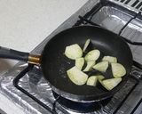 なすとウインナーのカレー春雨スープ作り方2写真