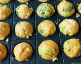 たこ焼き器で米粉パクチー海老焼き作り方5写真