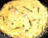 米粉とチキンラーメンでB級サクサク焼き作り方5写真