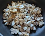ご飯がすすむ常備菜！きのこの甘辛炒め作り方4写真