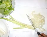 セロリ鶏肉レモンチーズ炒め♪高血圧に薬膳作り方3写真