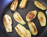 ライスぺーパーでなすのトマチーズ包み焼き作り方3写真