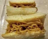 余った焼きそばの麺☆パンニハサムニダ作り方5写真