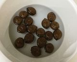 ★殻付きのクルミの取り出し方作り方1写真