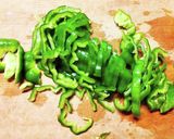 なめこと ピーマン しめじの中華スープ❁作り方1写真