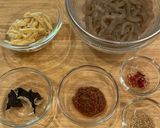 だししょうゆ麹で・こんにゃくきんぴら作り方1写真