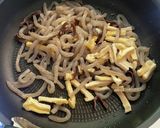 だししょうゆ麹で・こんにゃくきんぴら作り方2写真