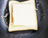 子供が喜ぶチーズオムレツトースト作り方6写真