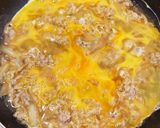 ほろほろ♡鶏ひき肉の親子丼♪作り方3写真