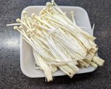 魚醤の旨味とごま油香る！小松菜いしる炒め作り方4写真