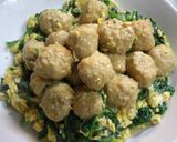 肉団子と青菜と卵でオイスターチーズ煮作り方7写真