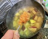 鶏団子とサツマイモの牛乳味噌汁作り方4写真
