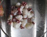 タコで超簡単サラダ作り方1写真
