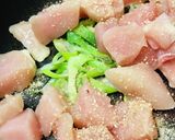 鶏肉と長ネギのあまから炒め作り方1写真