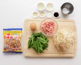 ニラもやし炒めのスタミナ満点焼ビーフン！作り方2写真