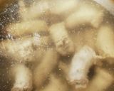 鶏のネックで出汁をとった栄養満点なスープ作り方1写真