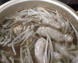 鶏のネックで出汁をとった栄養満点なスープ作り方5写真