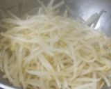 ゆでもやし＋ごま油＋青のり＋豆板醤＋醤油作り方1写真