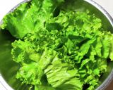 リーフレタスと豚肉のマヨネーズ炒め作り方1写真