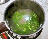 優しいお味♪パクチーと卵のタイ風スープ作り方4写真