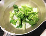 小松菜と厚揚げのニンニク醤油炒め作り方4写真