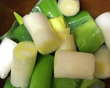 高野豆腐とねぎの薄味お味噌汁作り方1写真
