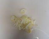 ☆素朴なあと一品☆醤油ベーズの中華スープ作り方1写真