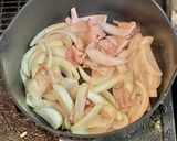 サッポロ一番塩ラーメン・新玉ねぎ&チーズ作り方2写真