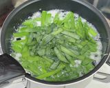 【簡単】ニラたまスープ作り方4写真