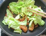 簡単!豚肉と春キャベツの甘辛みそ炒め作り方5写真