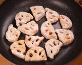 とろとろなすと蓮根の甘酢炒め作り方4写真