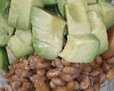 アボカド納豆丼作り方1写真