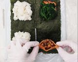 逃げる具材救済。稲荷折りたたみおにぎらず作り方4写真