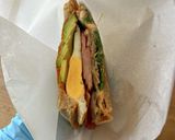 スペシャルバーガーの具　アボカドの扇切り作り方7写真