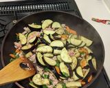【おかず】豚ひき肉と野菜のみそ炒め作り方2写真