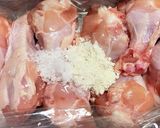 たっぷり野菜と手羽元のスープ煮作り方1写真