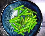 焦がしベーコンとアスパラのスープ作り方8写真