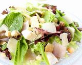 チーズ好きが喜ぶ【チーズと生ハムのサラダ作り方6写真