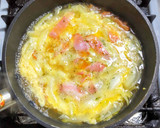 ベーコンとセロリと玉ねぎと卵のスープ作り方5写真