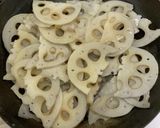 蓮根とイカゲソの赤酒肝味噌炒め作り方5写真