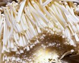スナップえんどうとえのきの麺つゆバター!作り方2写真