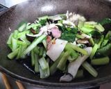 キノコと小松菜ソテー！厨房ばあばぁ!　作り方4写真