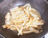 副菜に！大根とさつま揚げの生姜炒め煮作り方5写真